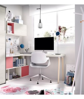 Dormitorio juvenil formado por cama abatible matrimonial, escritorio y estantes