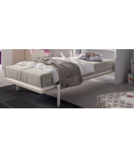 Dormitorio juvenil formado por 2 camas abatibles verticales con altillo y estantería central